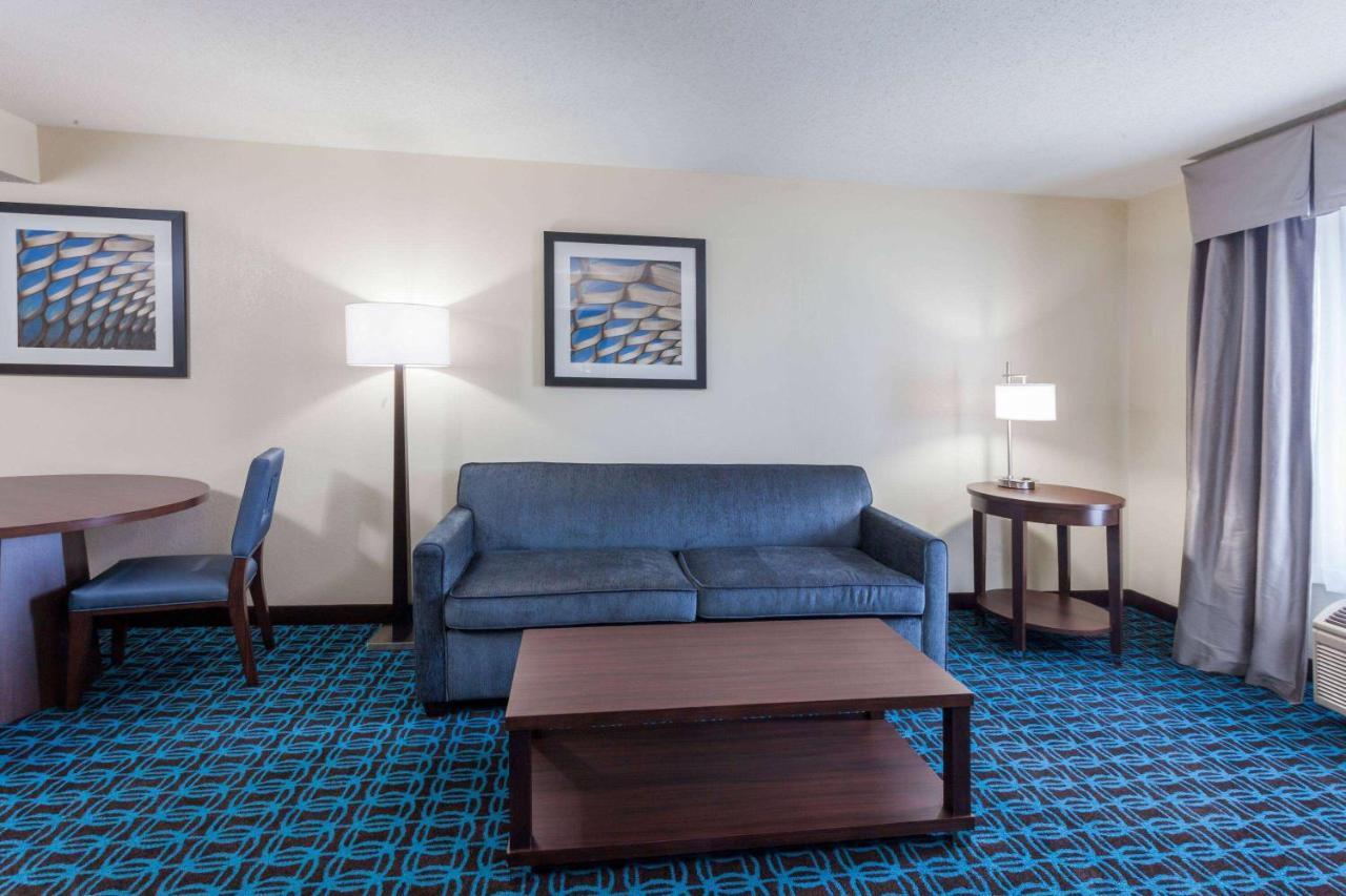 Wingate By Wyndham Schaumburg Hotel Luaran gambar